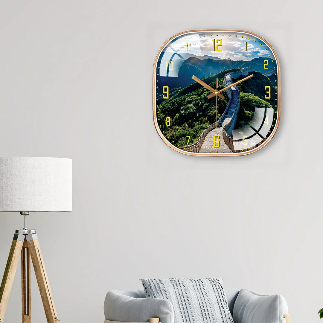 Beautiful wall of china wall clock