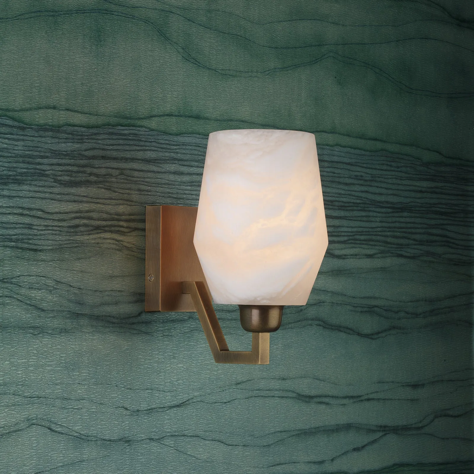 Bresson Wall Light