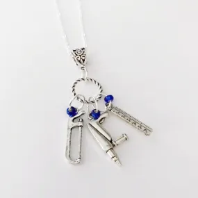 Charm necklace/girls with tools