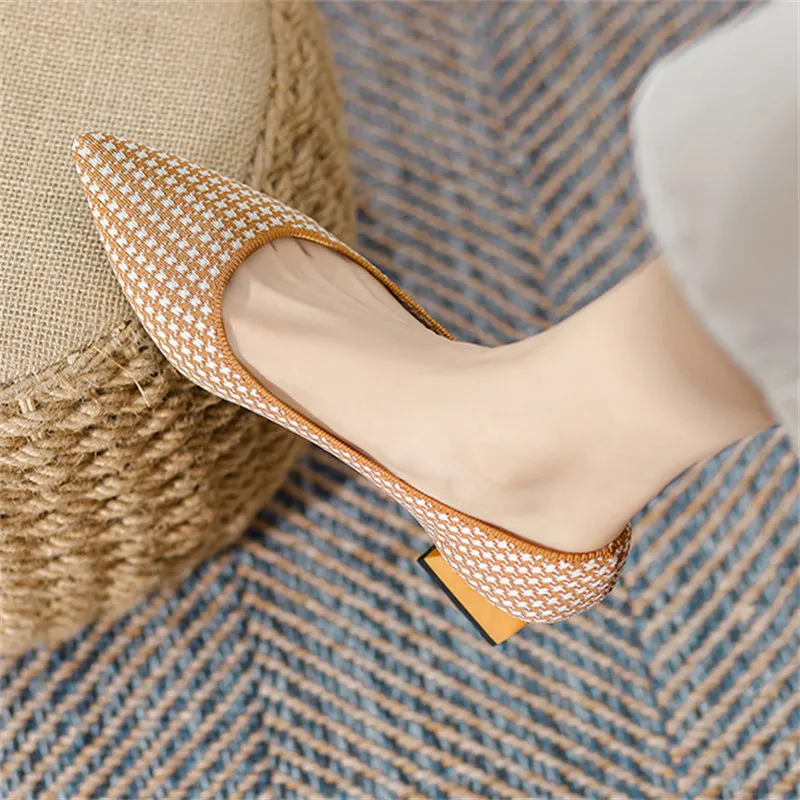 Vintage Pointed Toe Knitted Chunky Heels