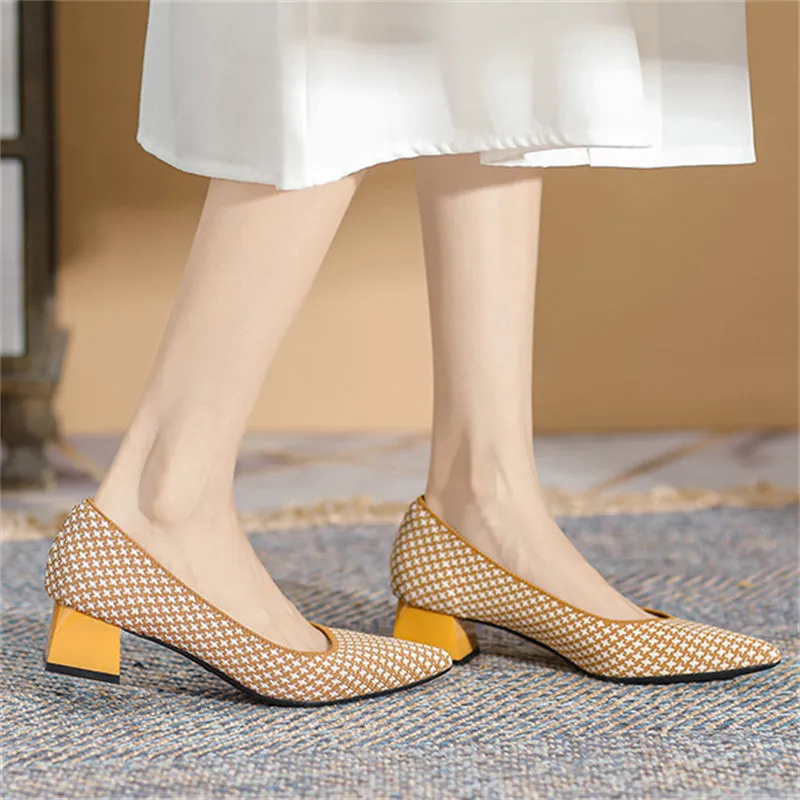 Vintage Pointed Toe Knitted Chunky Heels